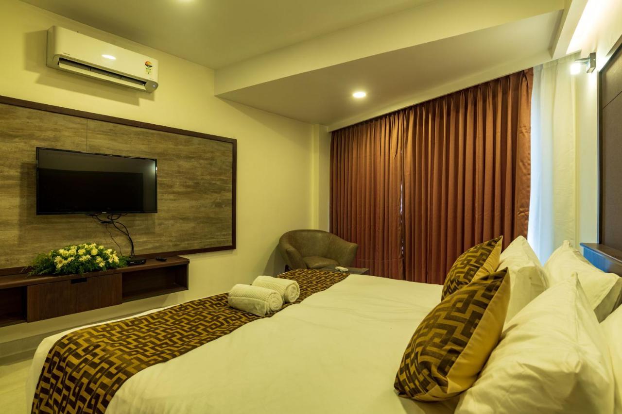 Arctic Hotel Kochi 外观 照片